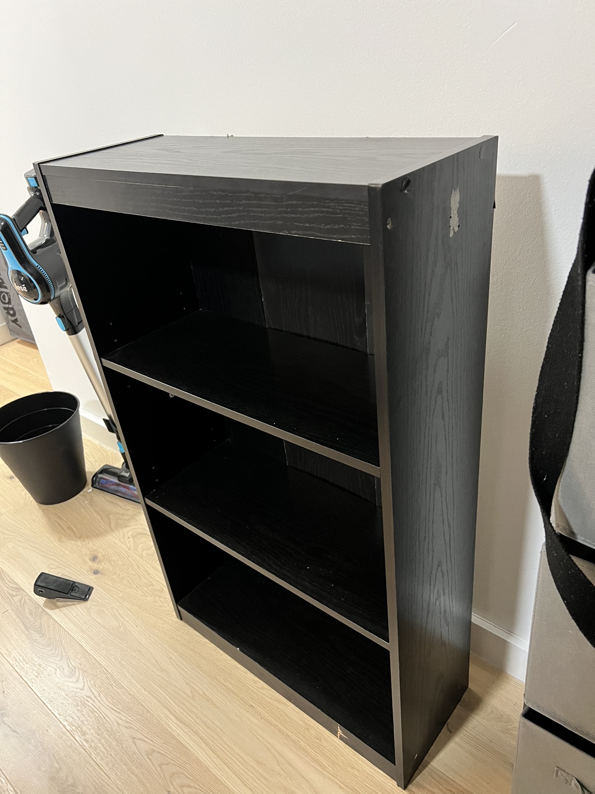 Free IKEA bookshelf - photo 4