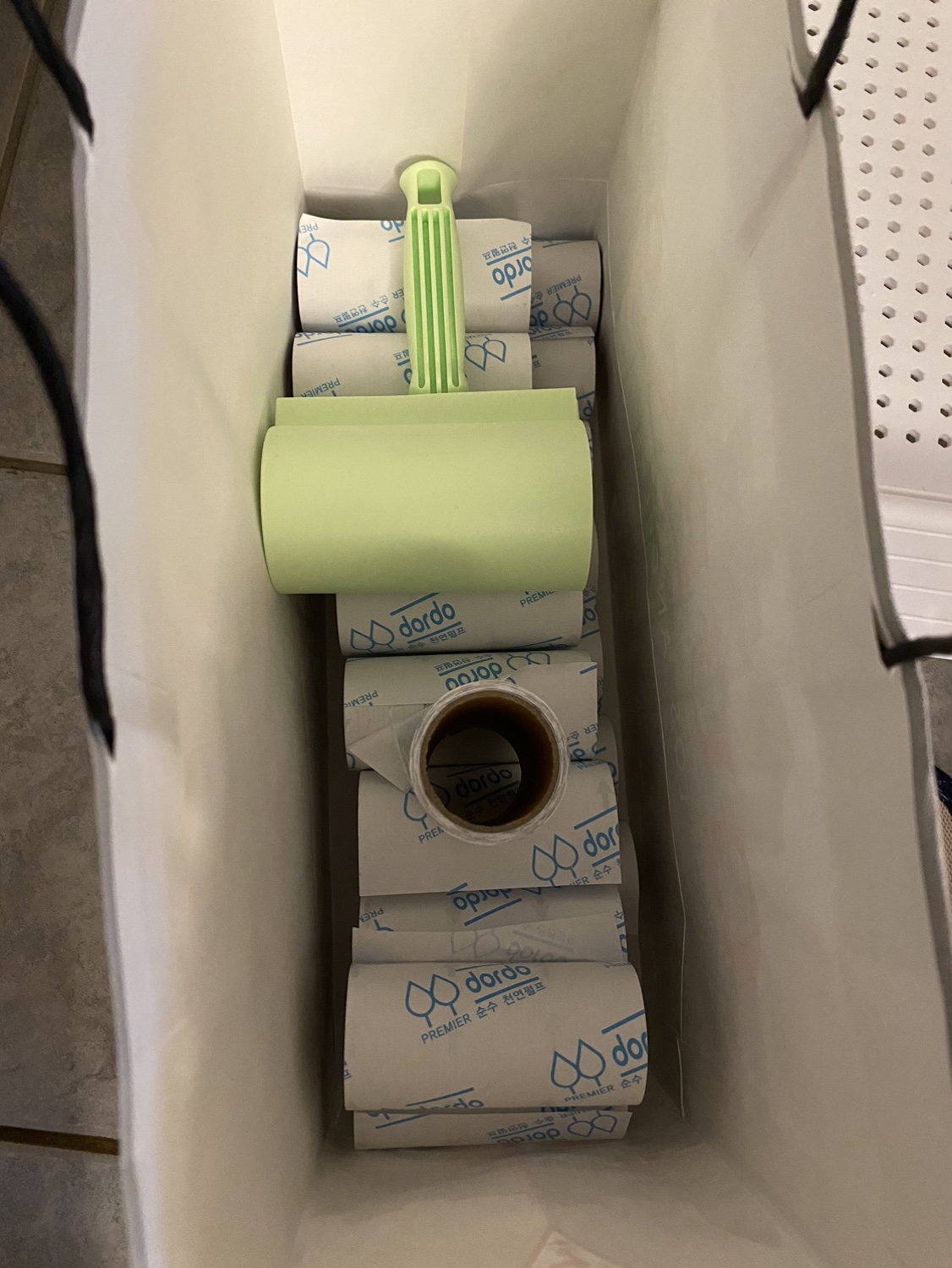 Tape cleaner