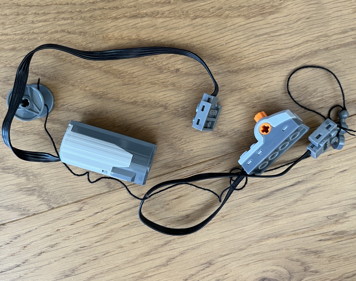 Lego Technic incl. Power Functions pieces image indicator(3)