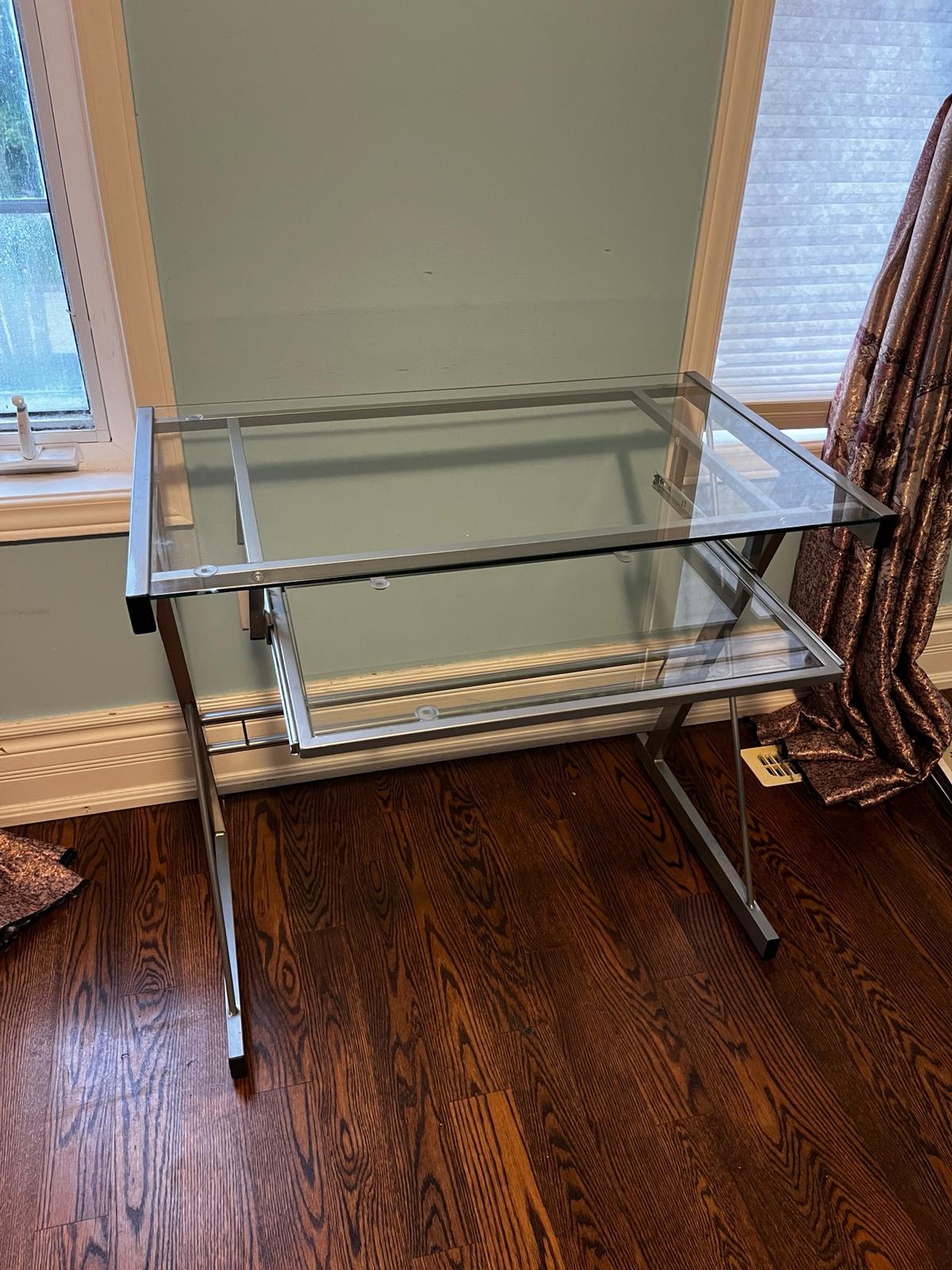 Glass desk thumbnail