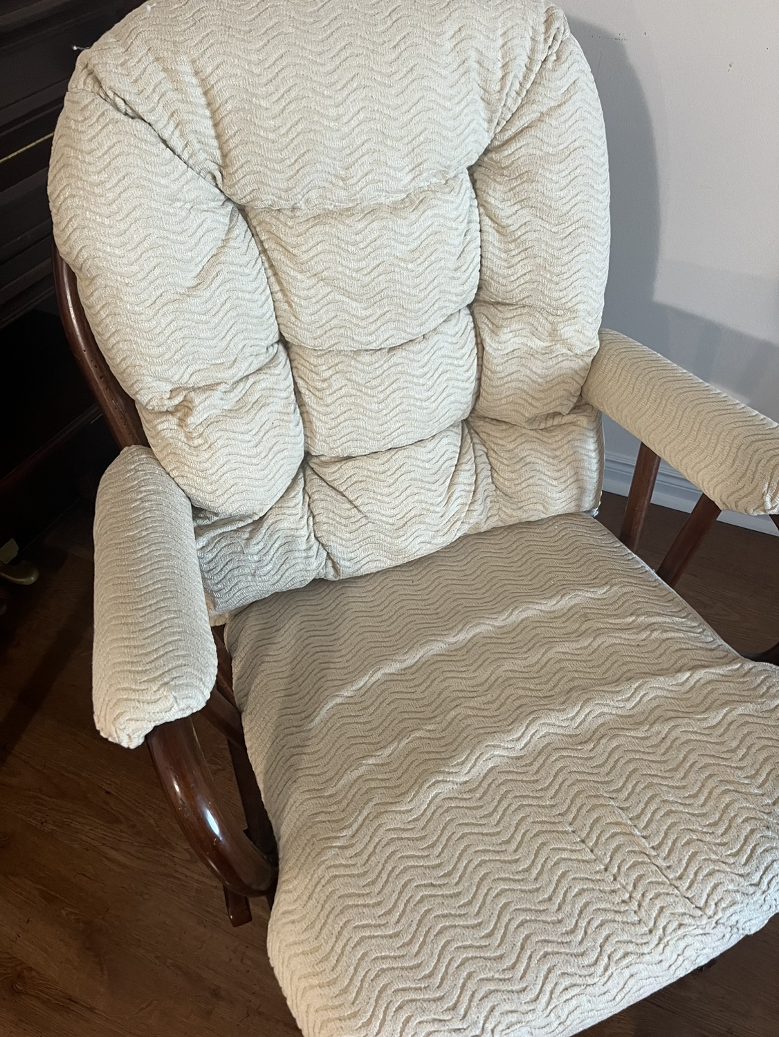 Rocking chair with rocking foot stool - photo 3