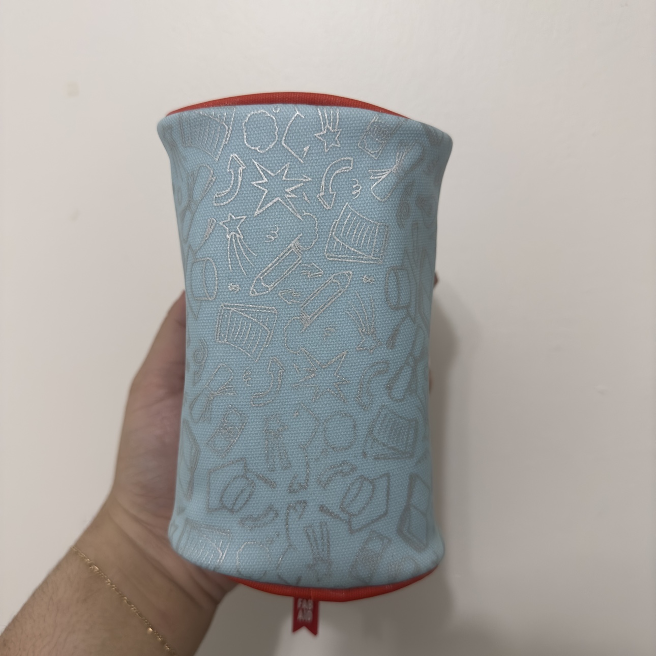 First Aid Beauty Cosmetic Bag image indicator(5)