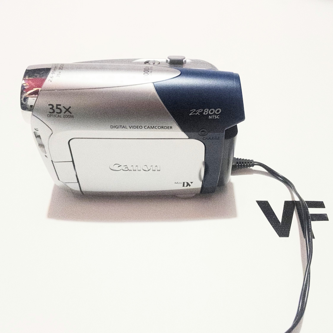 Canon MiniDV camera (mint condition)