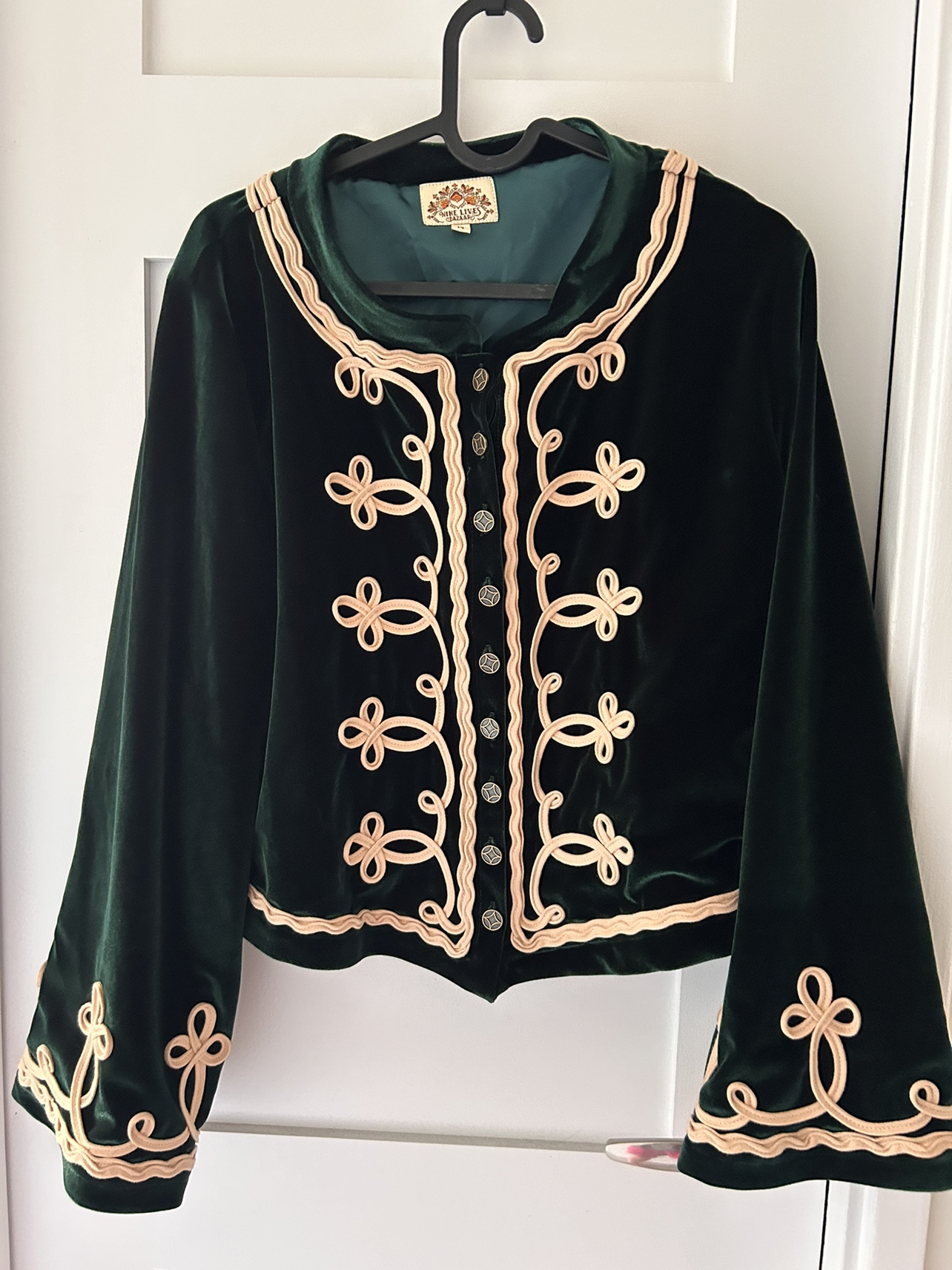 Cool looking jacket thumbnail