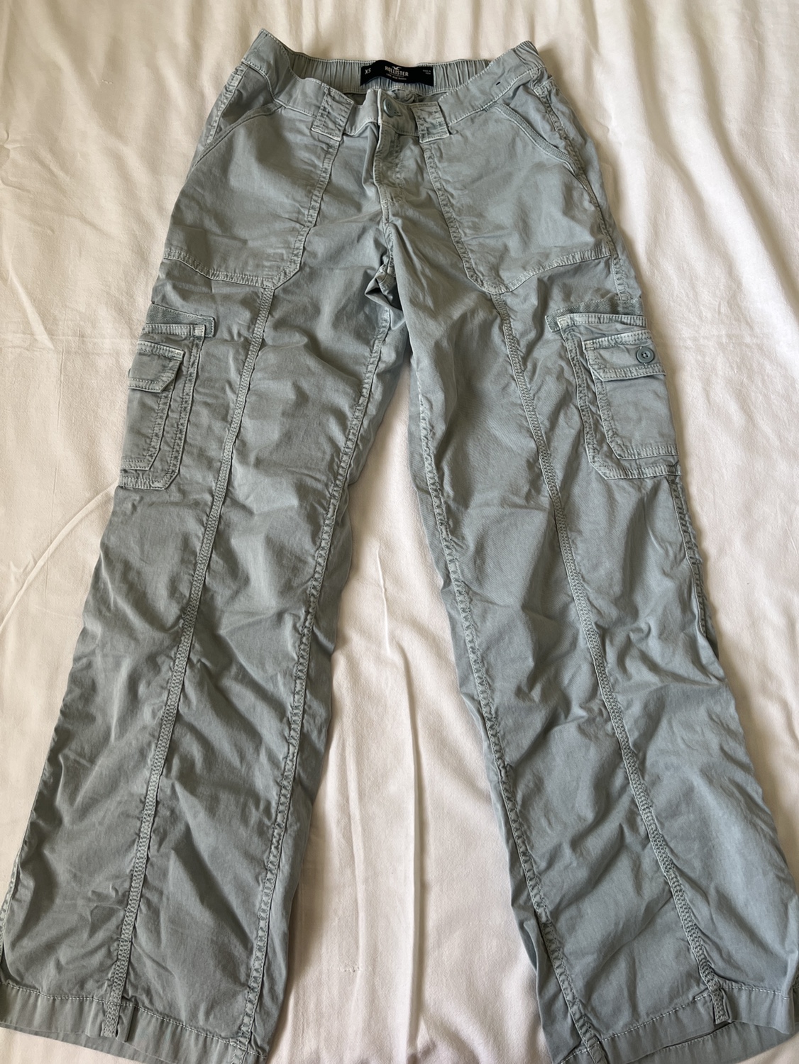 Hollister low waist baggy cargos