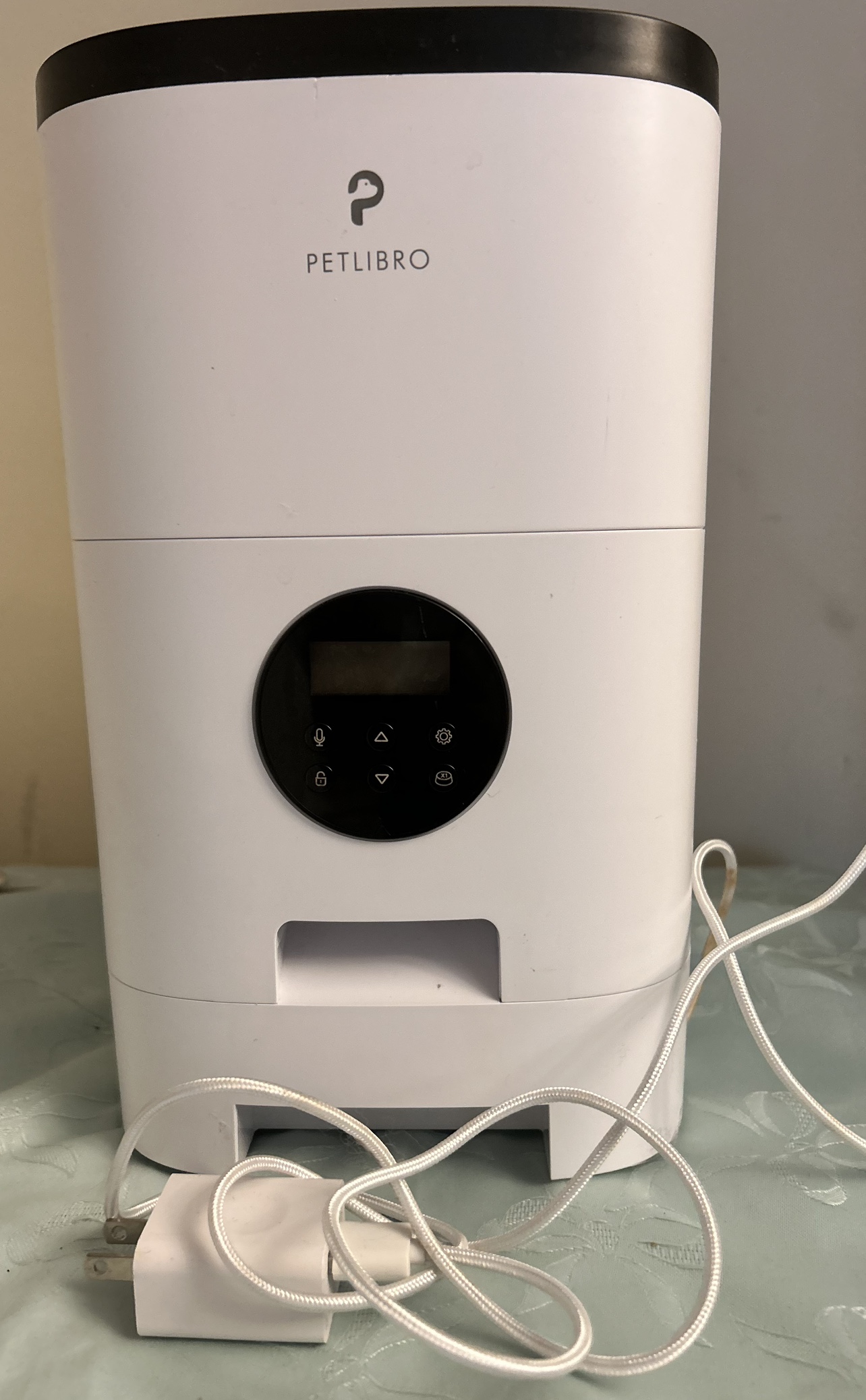 AUTOMATIC FEEDER: PETLIBRO thumbnail