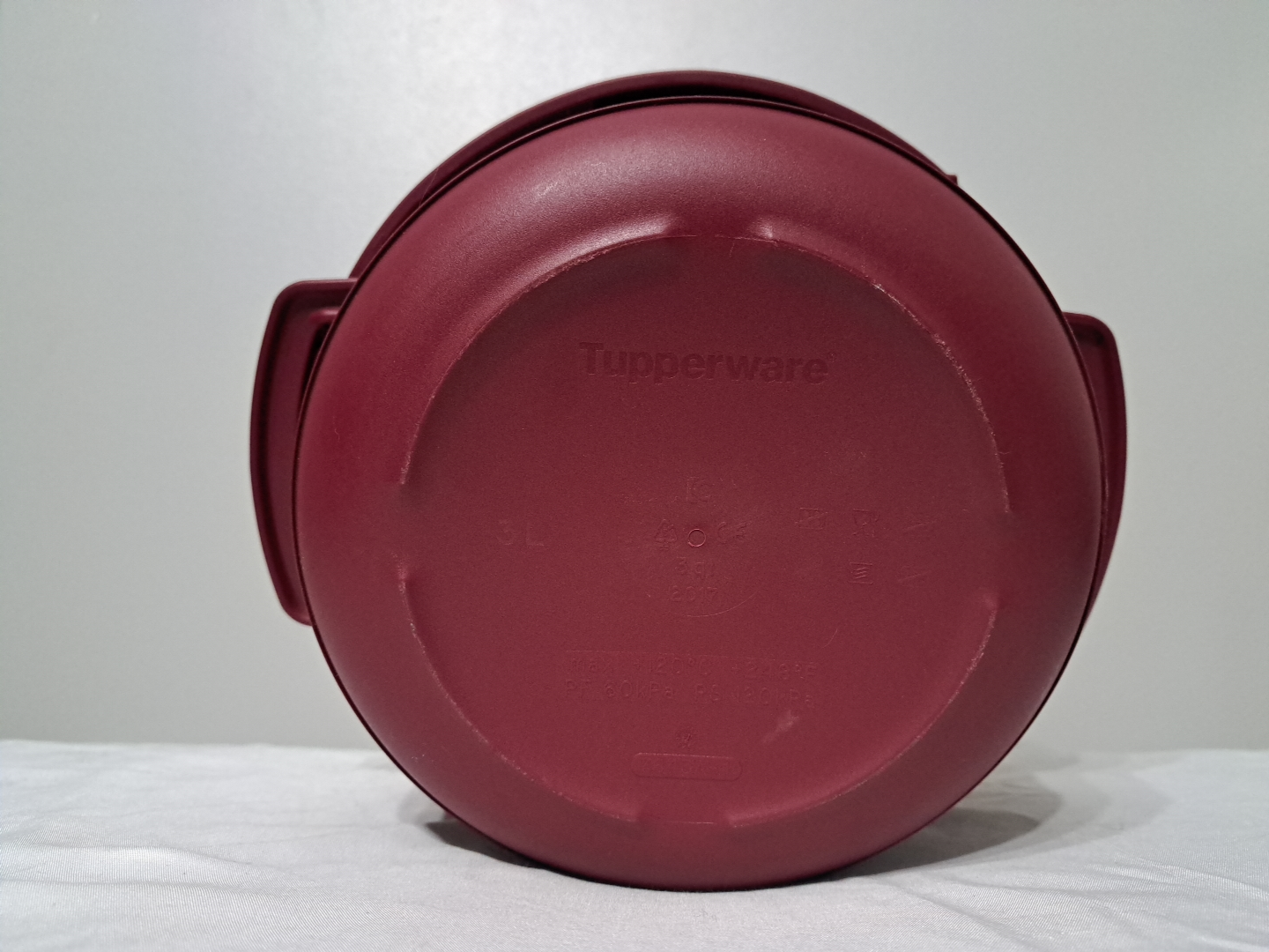 TUPPERWARE MICROWAVE PRESSURE COOKER - photo 5