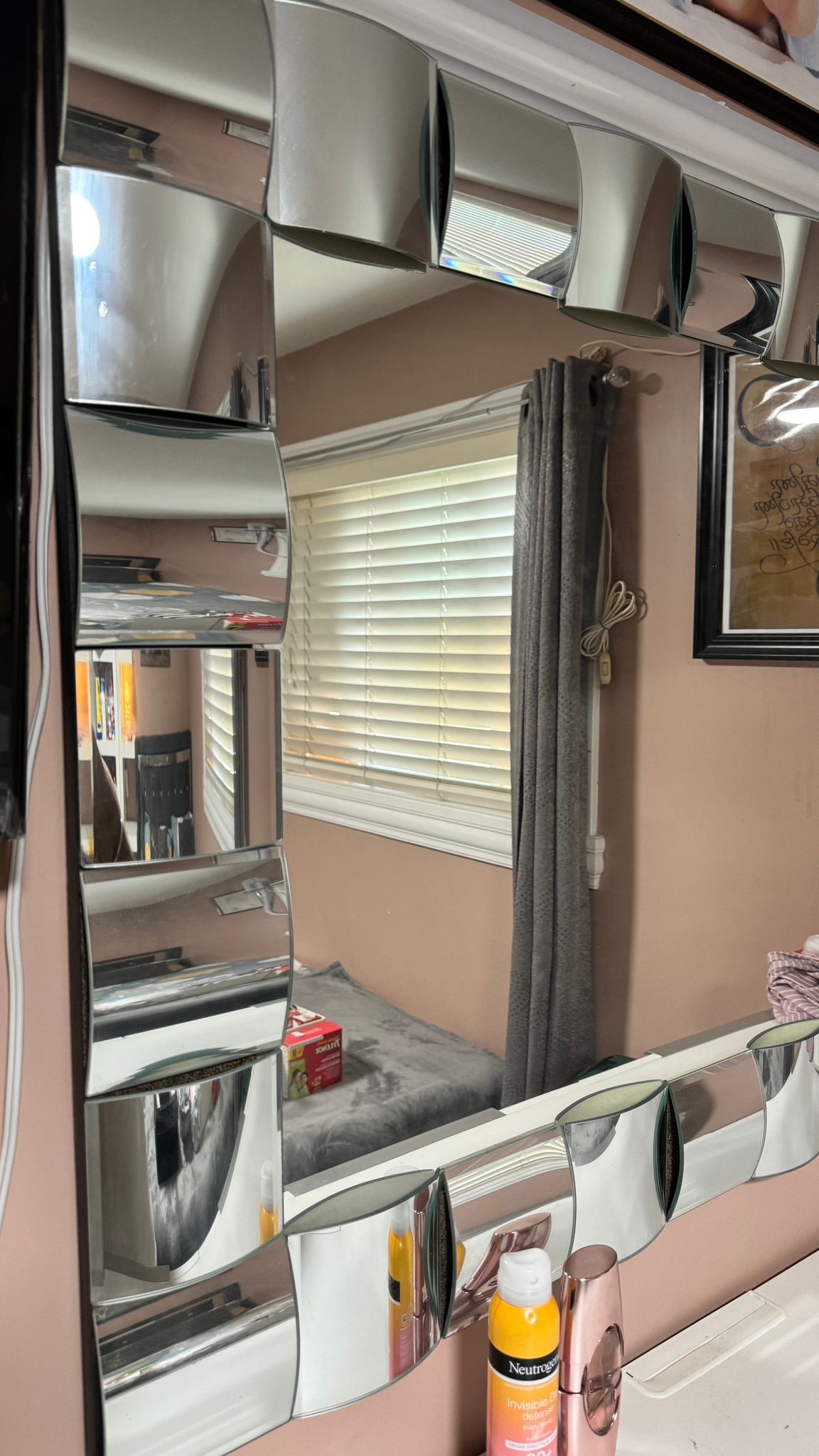 Mirror - photo 2