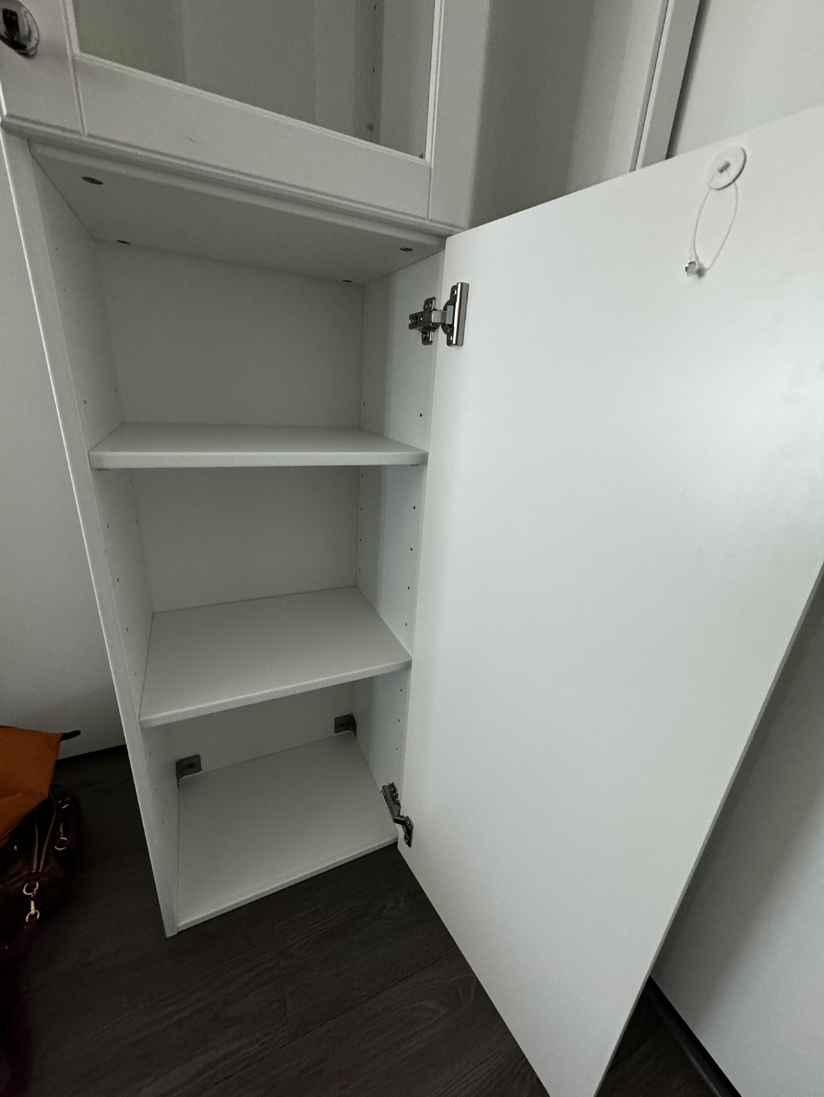 White cabinet with glass door - photo 3