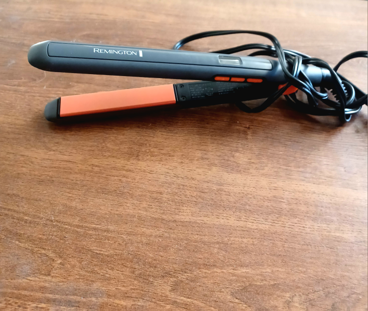 Remington Anti Static Ceramic Flat Iron