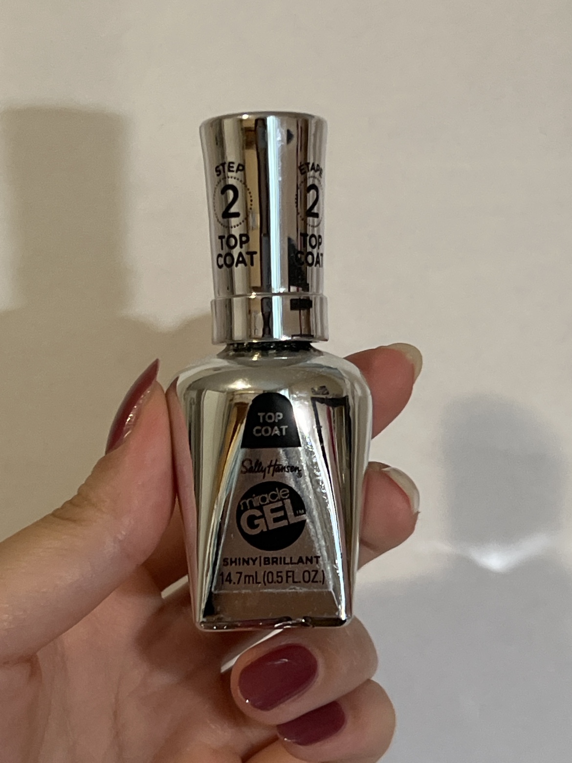 sally hansen top coat
