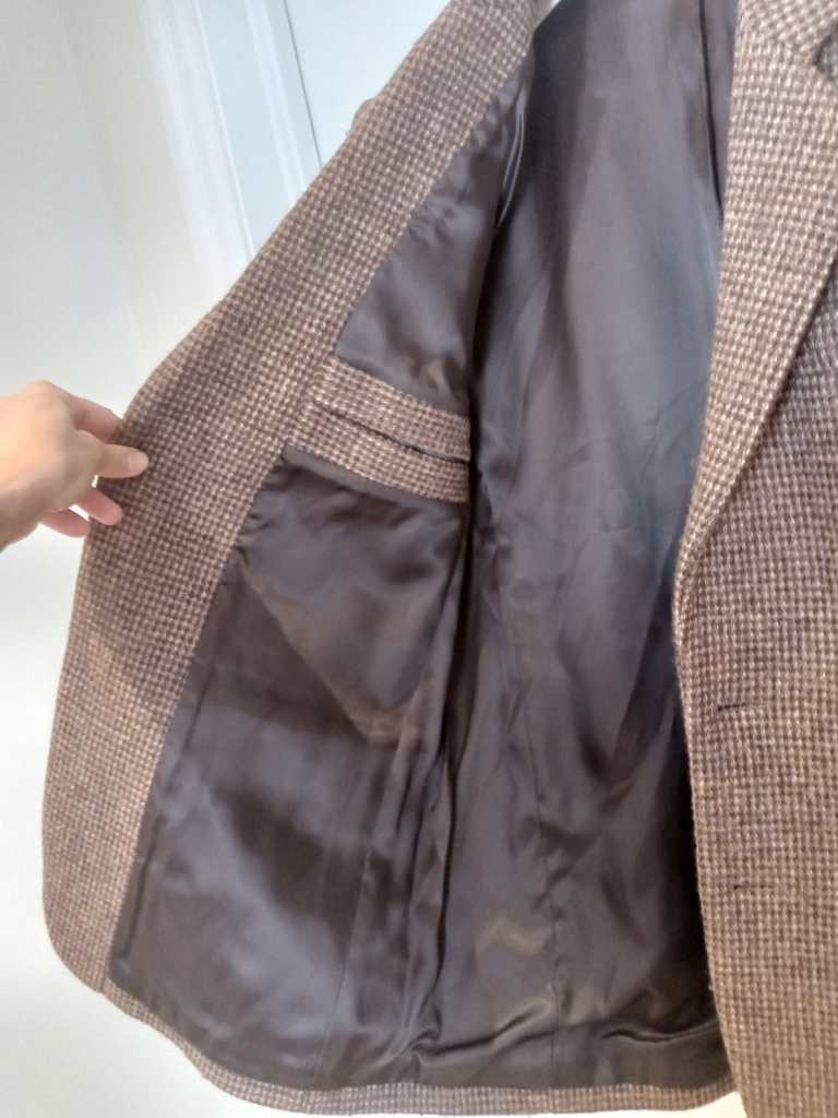 A.P.C HARRIS TWEED men's wool blazer. Size small. image indicator(4)
