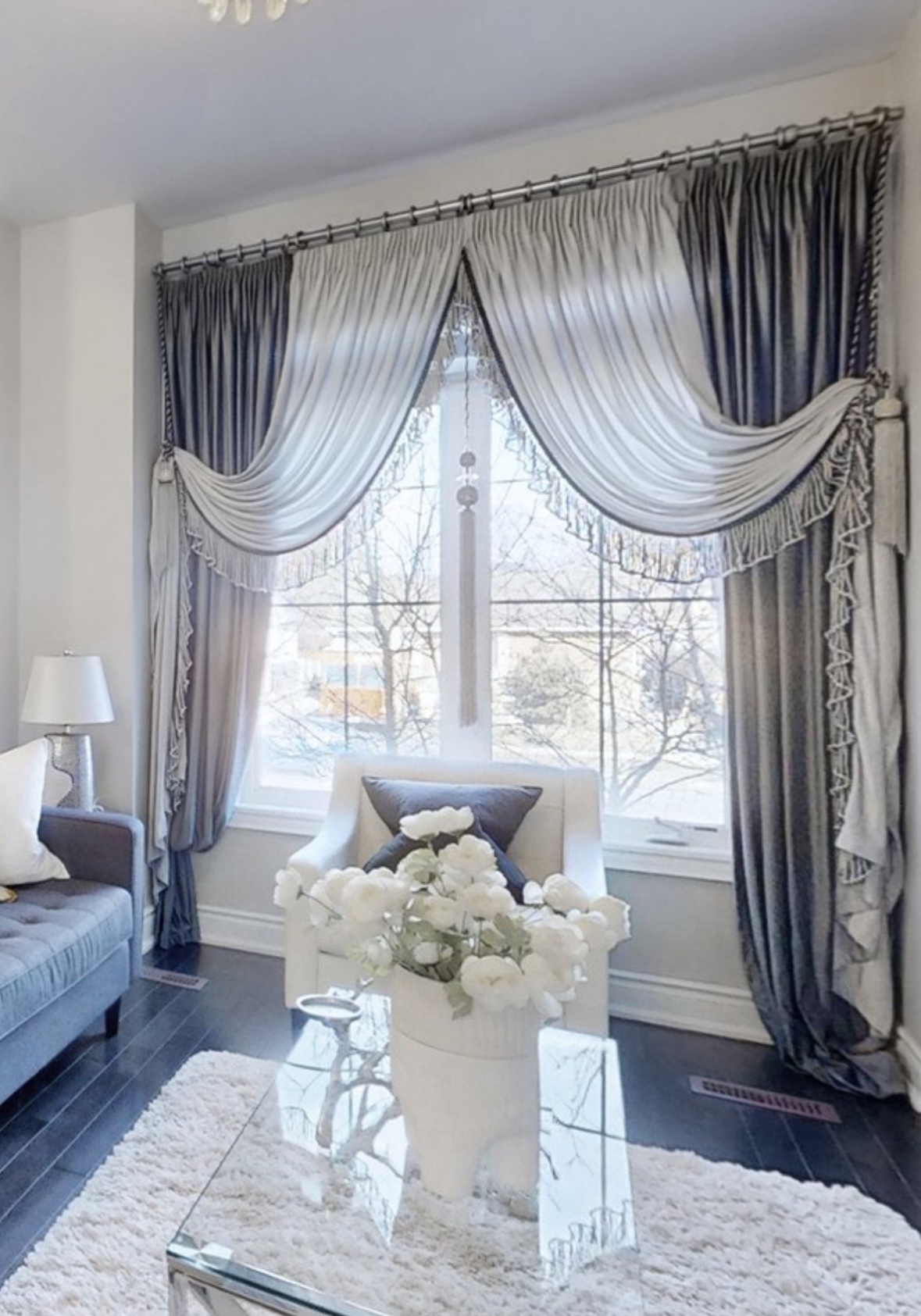 Velvet Curtains - photo 2