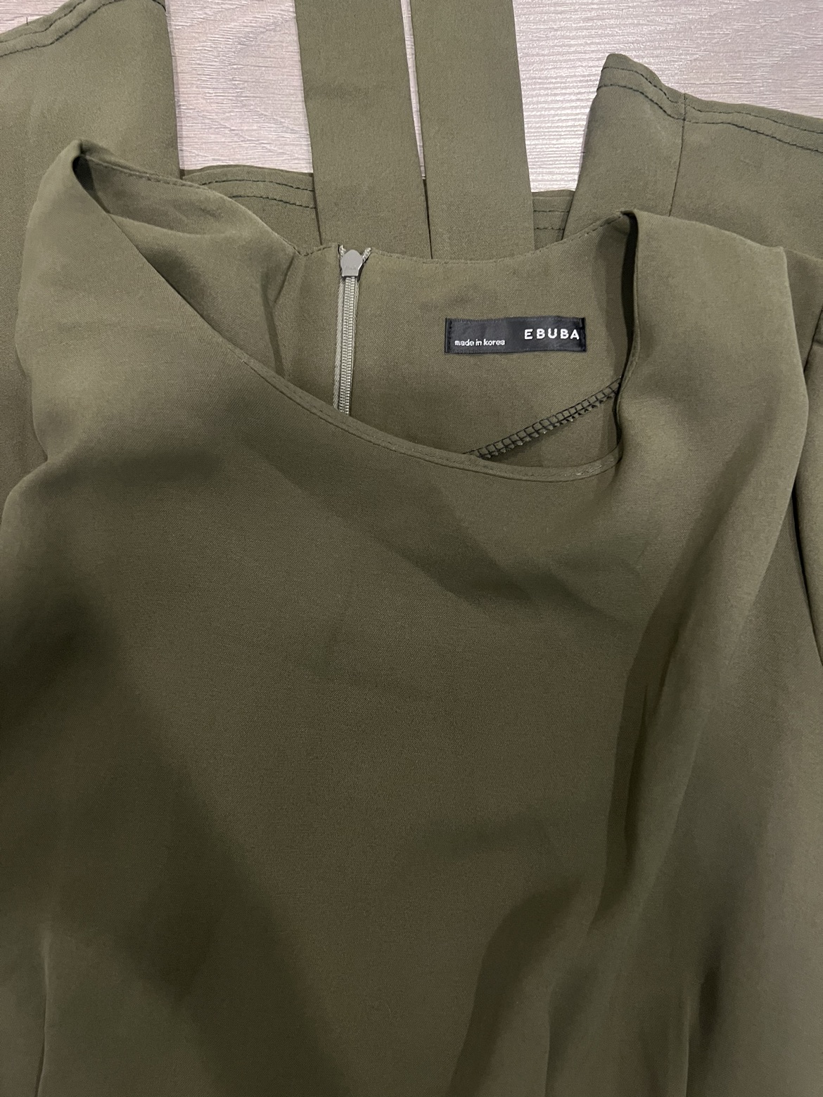 Green dress image indicator(3)