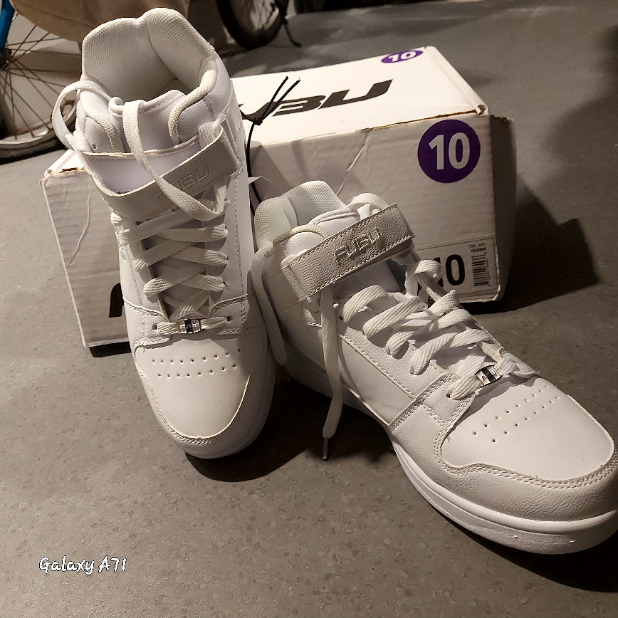 FUBU-WOMENS HIGH-TOP RUNNERS