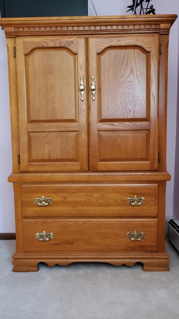 Bedroom set  6pcs by Vaughan Bassett solid wood - photo 2