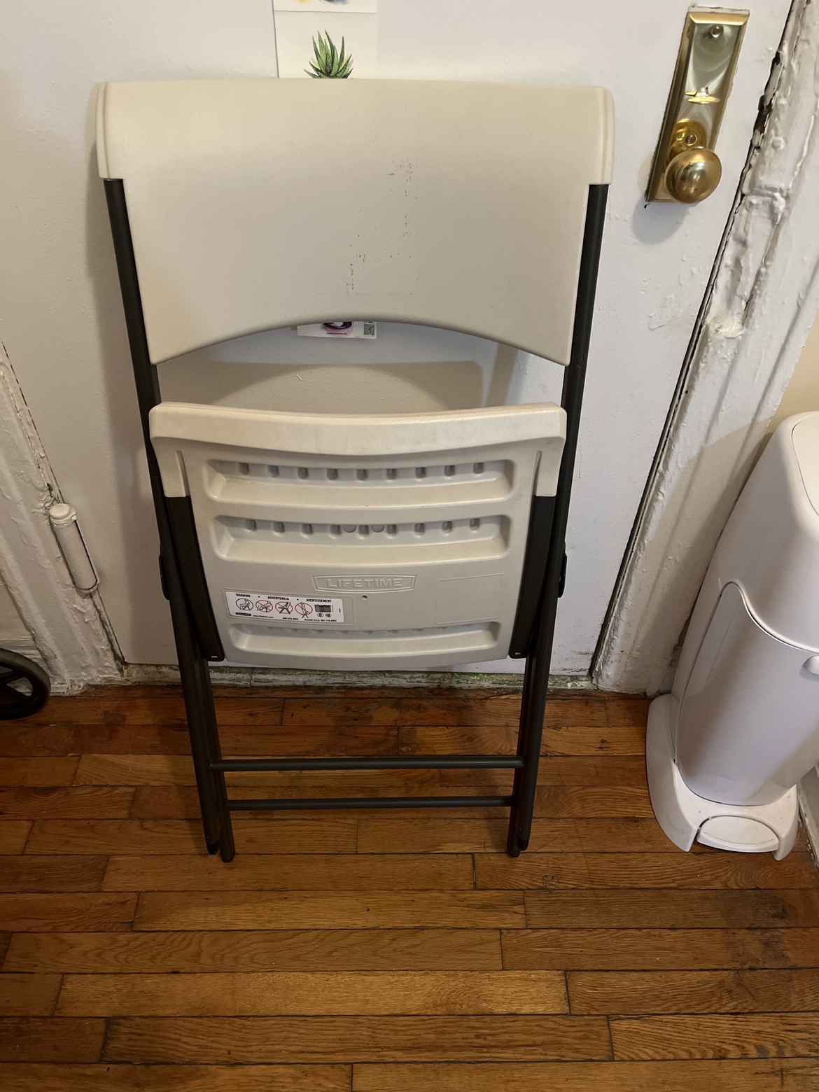 Foldable chair