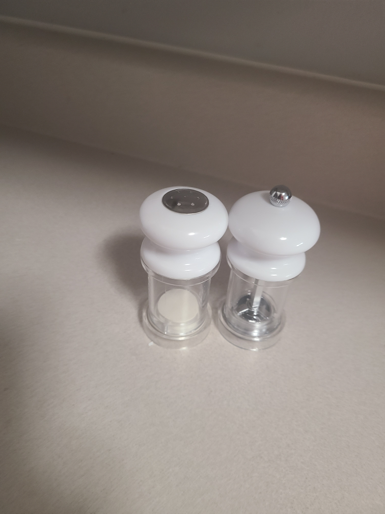 #freecycle salt&pepper mill thumbnail