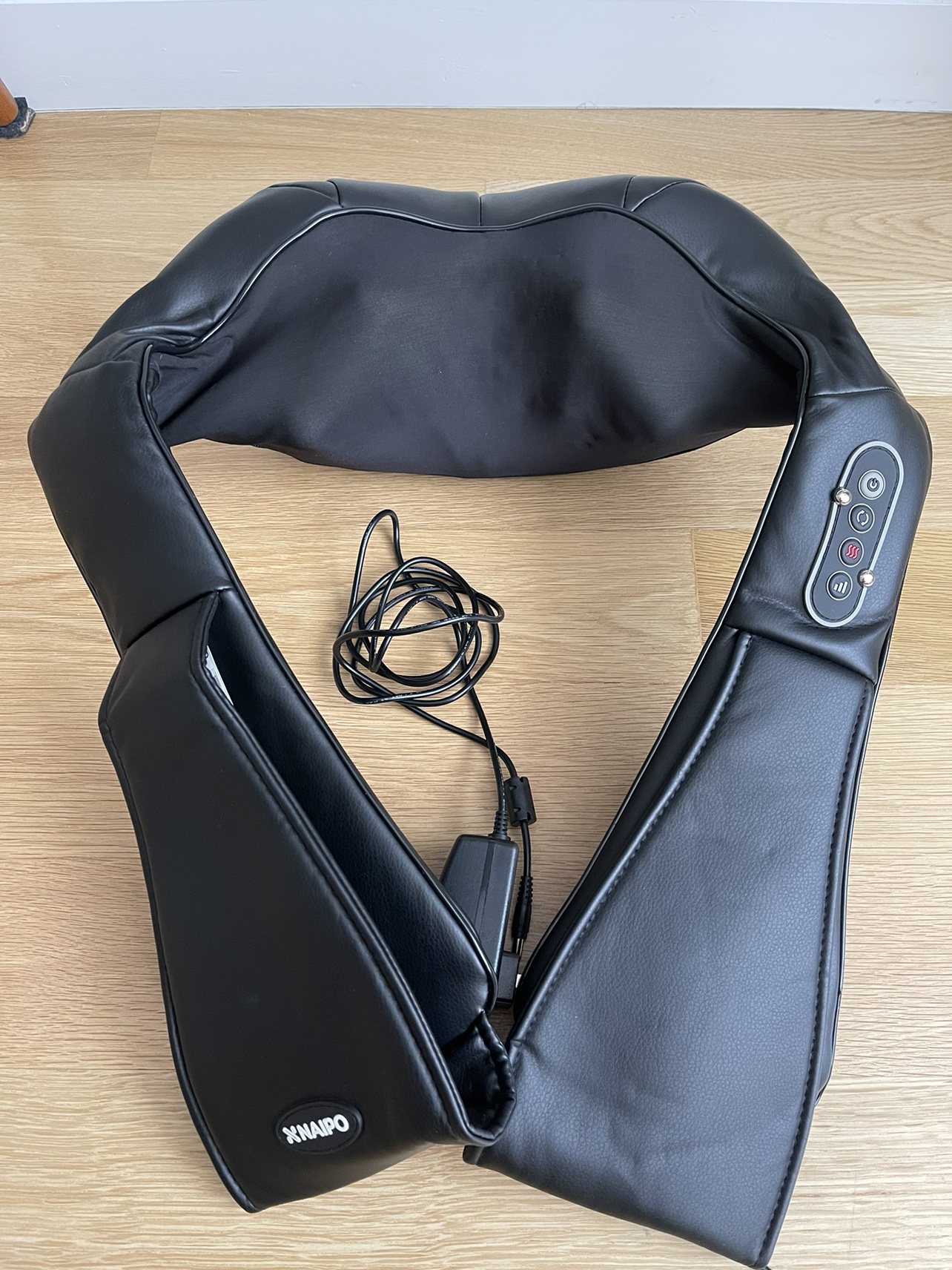 Neck massager