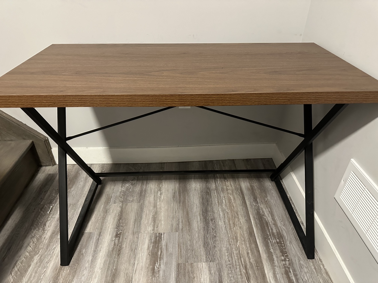 Study table and ergonomic chair set - photo 2