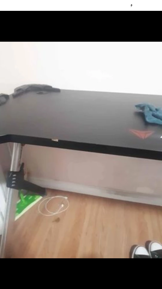 armory rgb carbon fiber desk