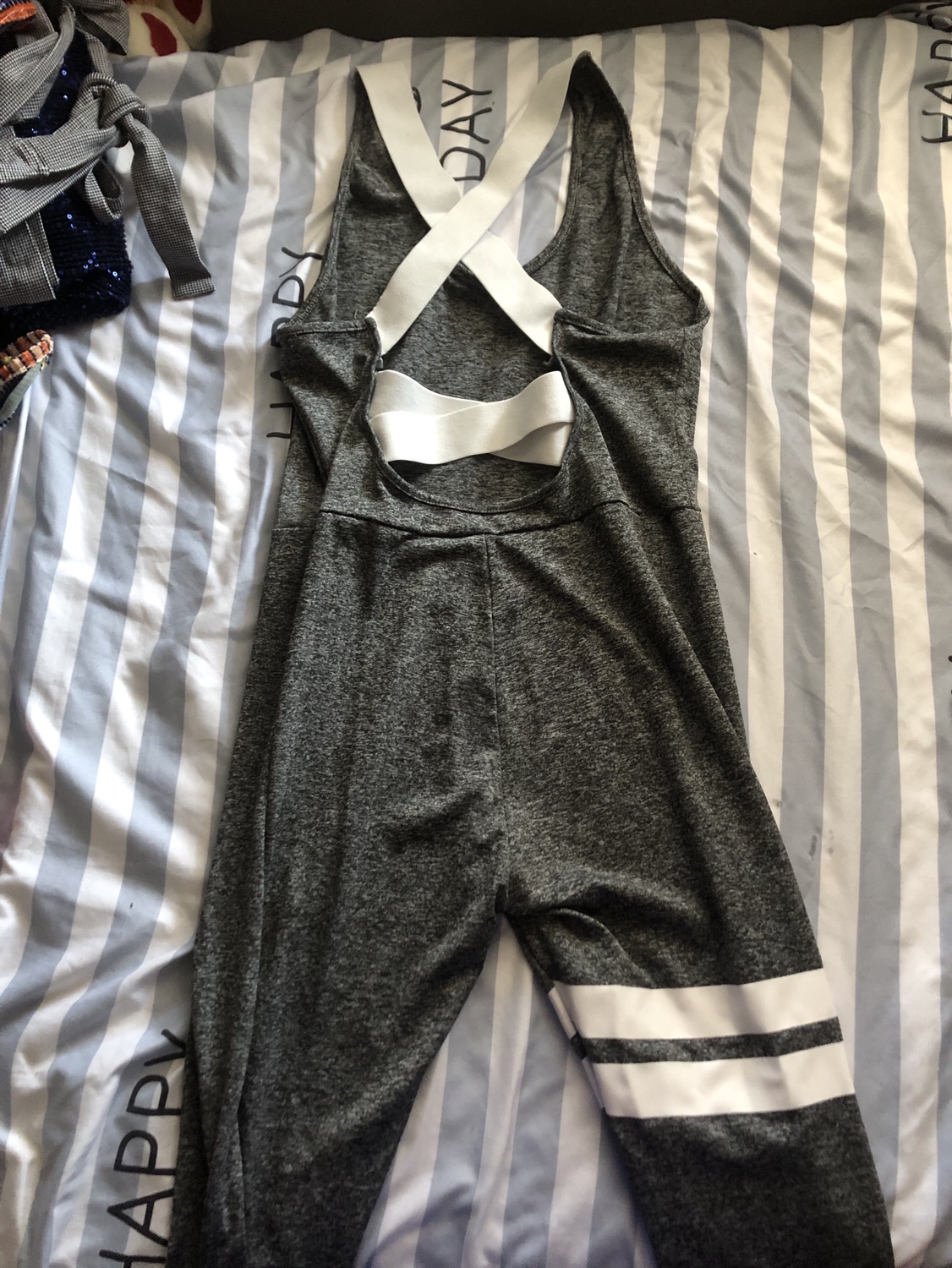 M size active jumpsuit image indicator(2)