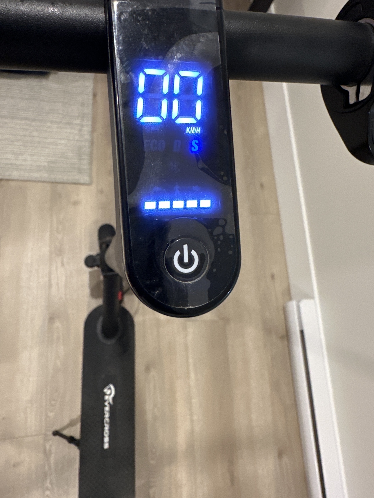 Evercross Electric Scooter - photo 2
