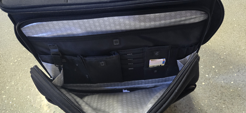 traveling business  bag