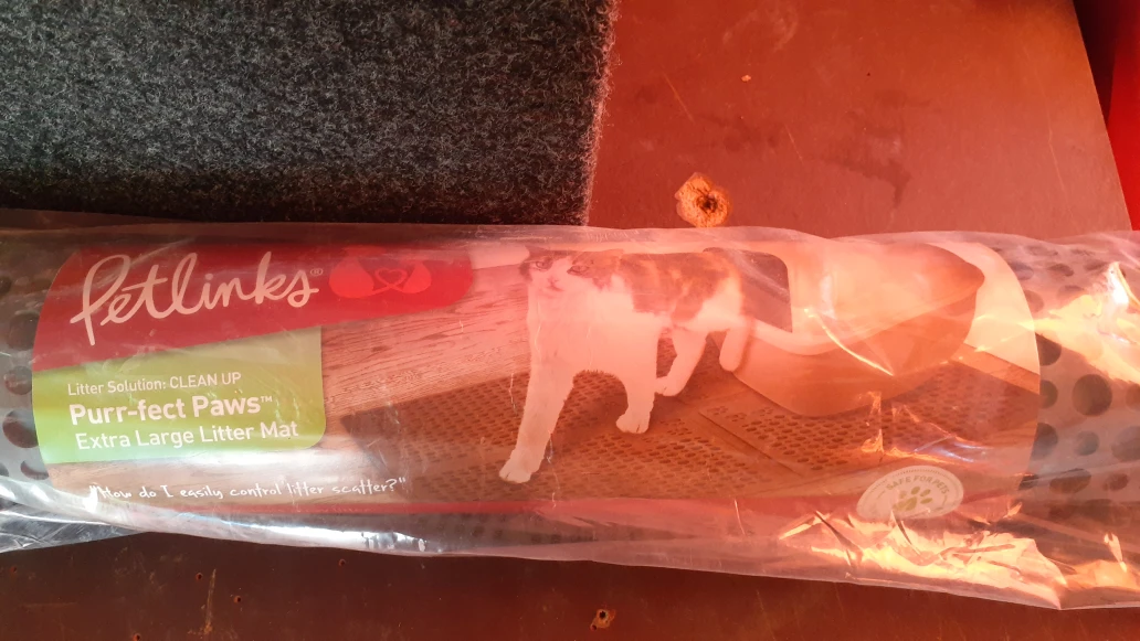 Petlinks Purr-fect Paws Litter Mat image indicator(2)