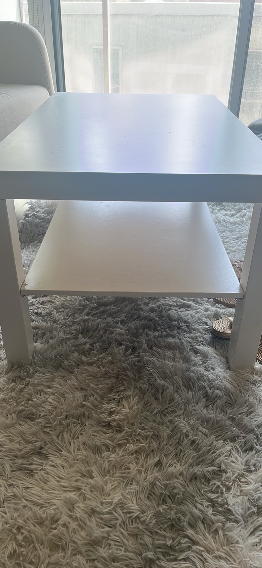 White coffee table - photo 3