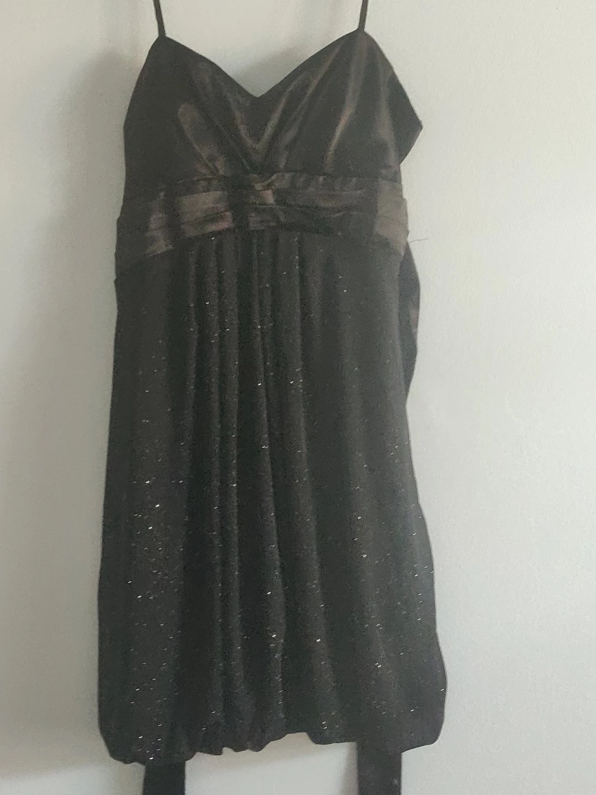Beautiful Sparkly classy dress - photo 2