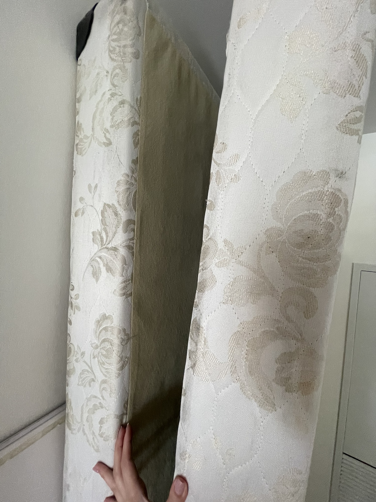 Single bed box spring #freecycle - photo 4