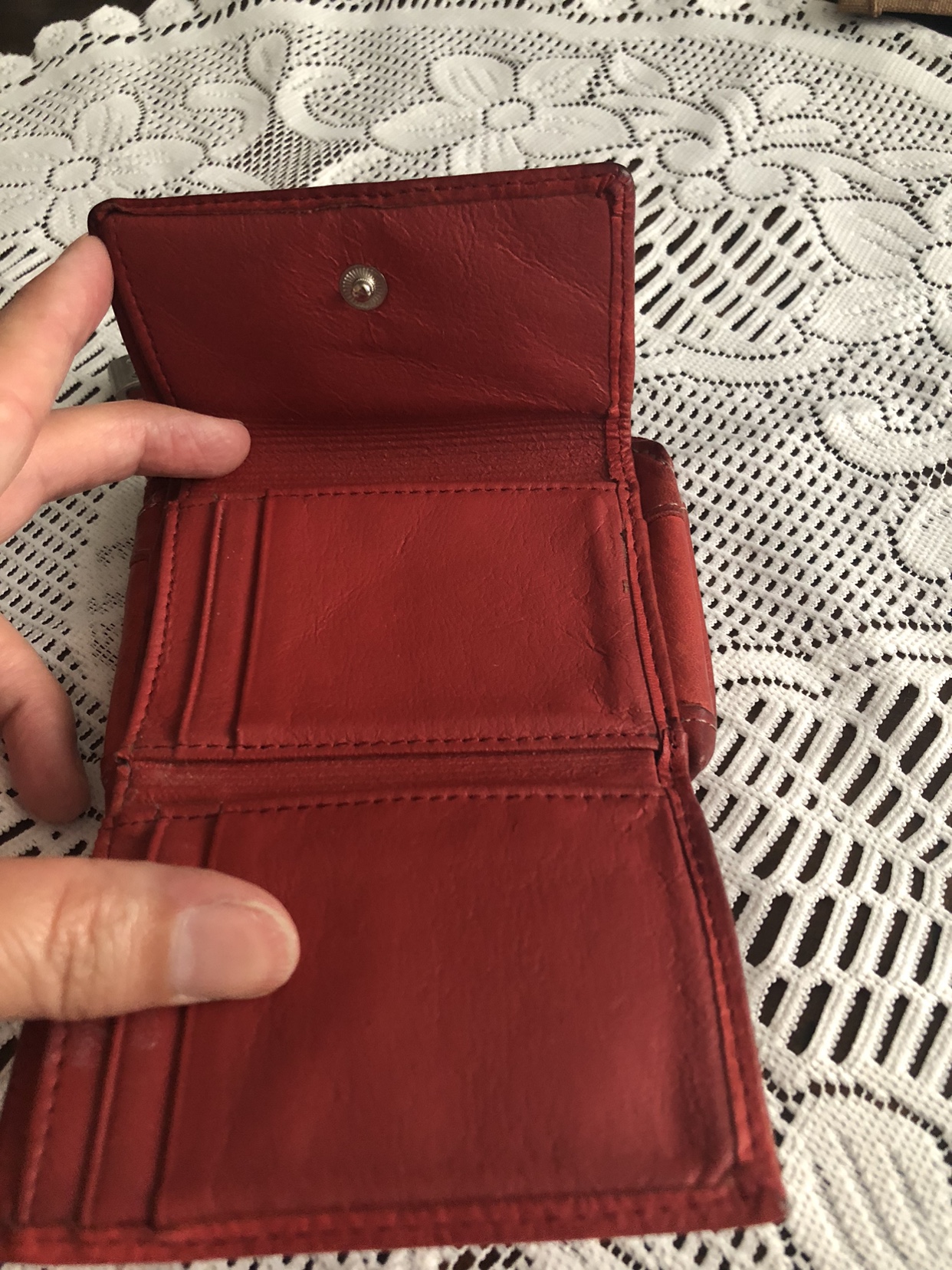 Leather wallet image indicator(2)