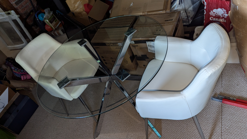 dining table with 2 chairs - photo 2