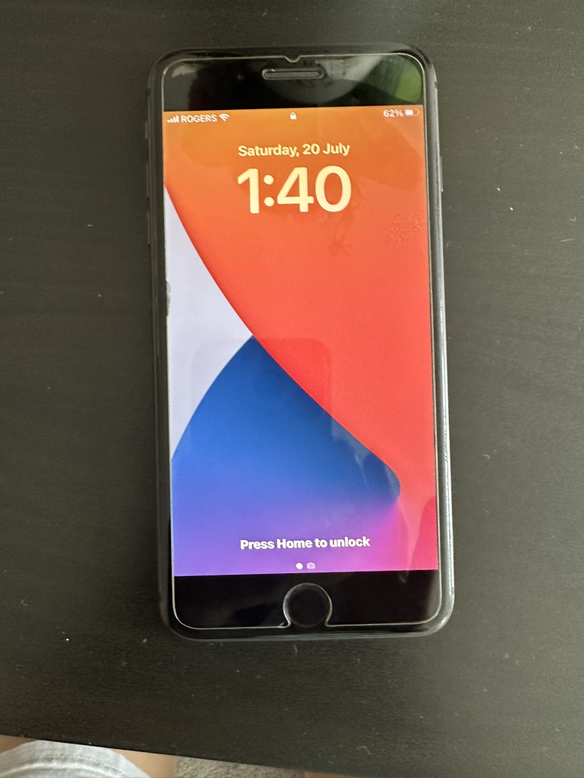 IPhone 8 plus 64 GB - photo 2