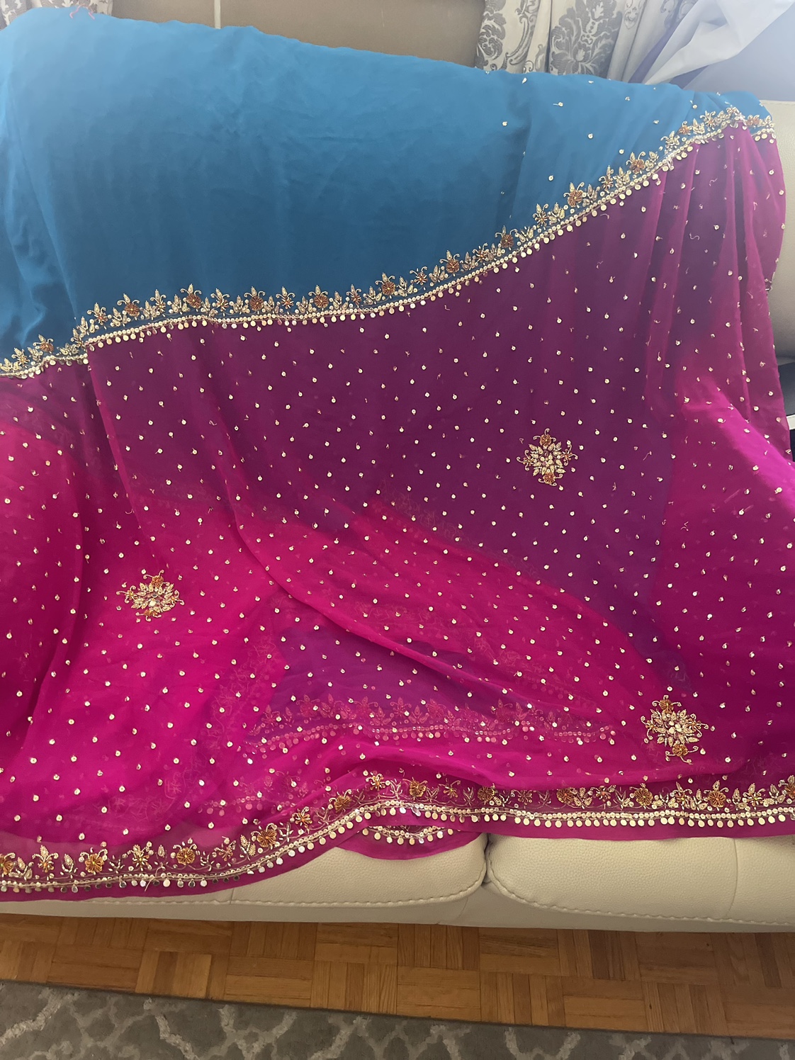 Party wear Sari image indicator(2)