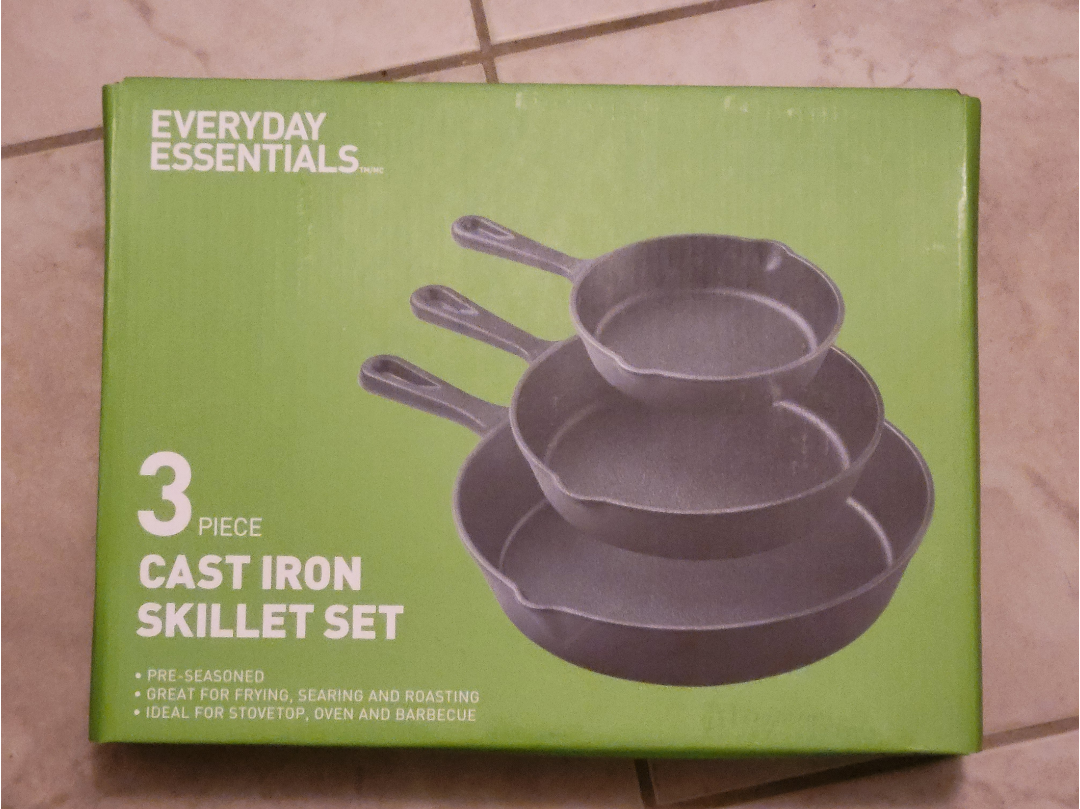 Cast Iron Skillet Set(New, Unopened)