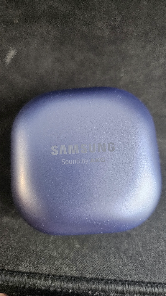 Samsung Buds Pro Charging Case thumbnail