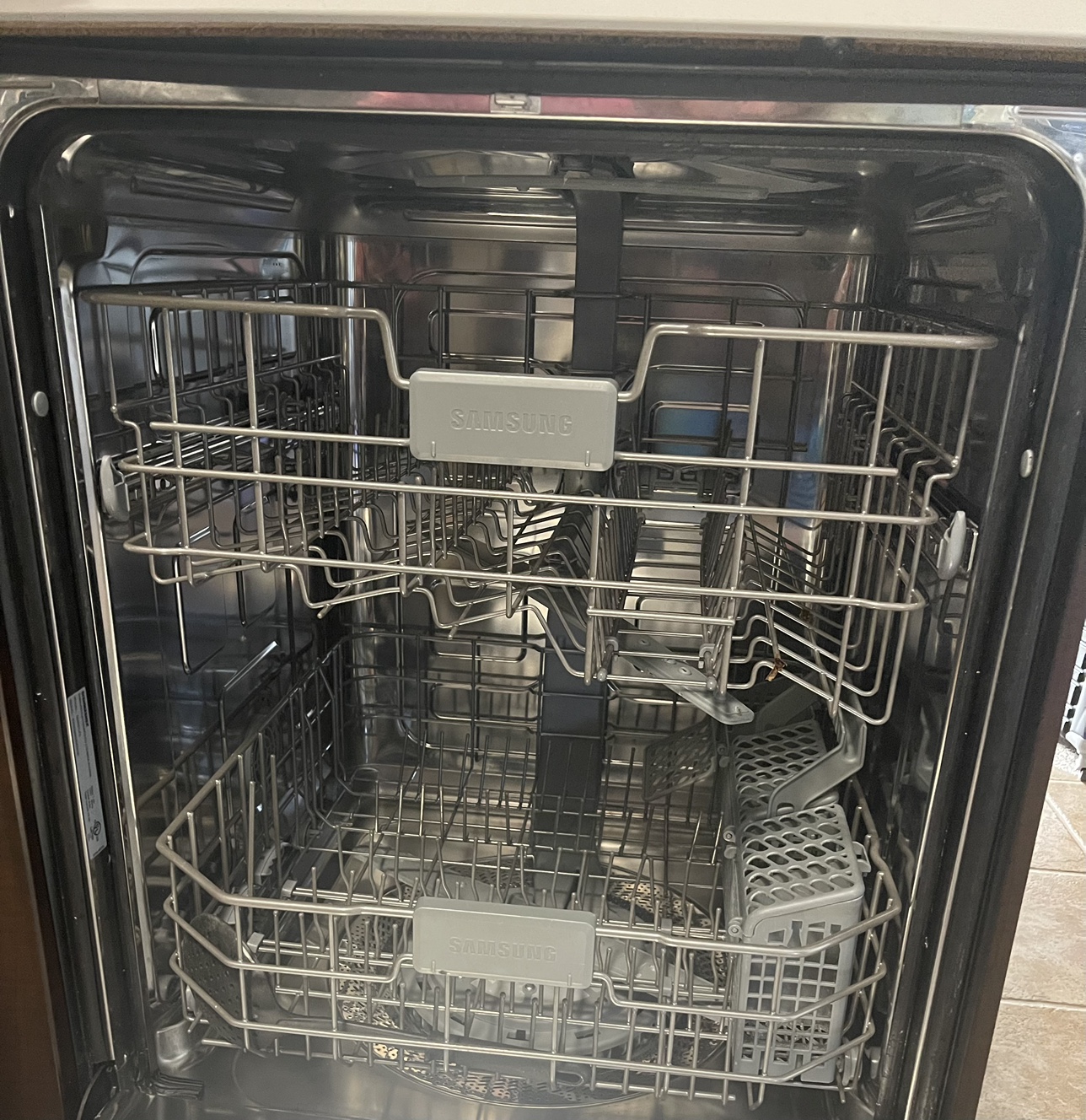 Stainless steel Samsung dishwasher! - photo 2