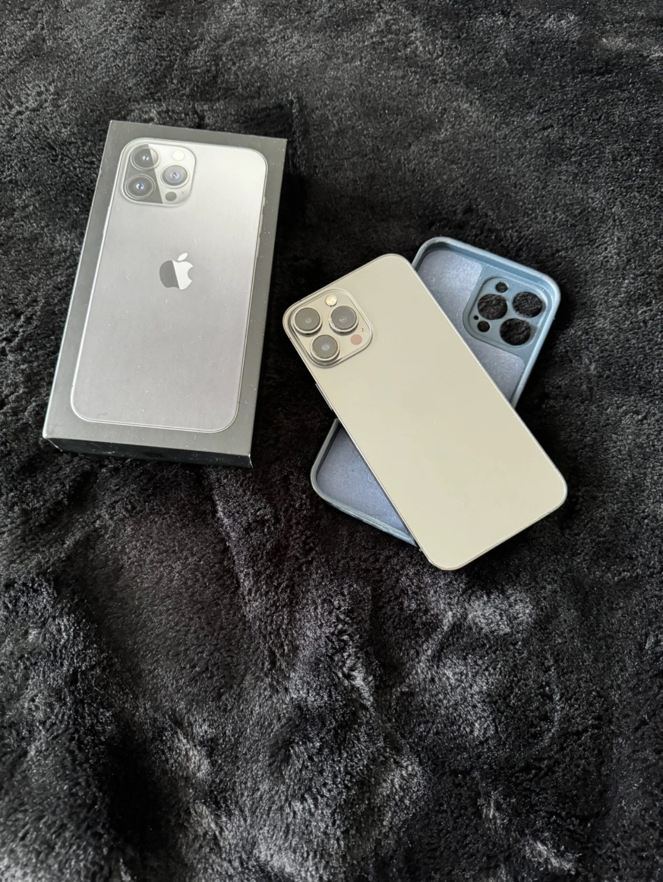 iPhone 13 Pro Max 256Gb - photo 2