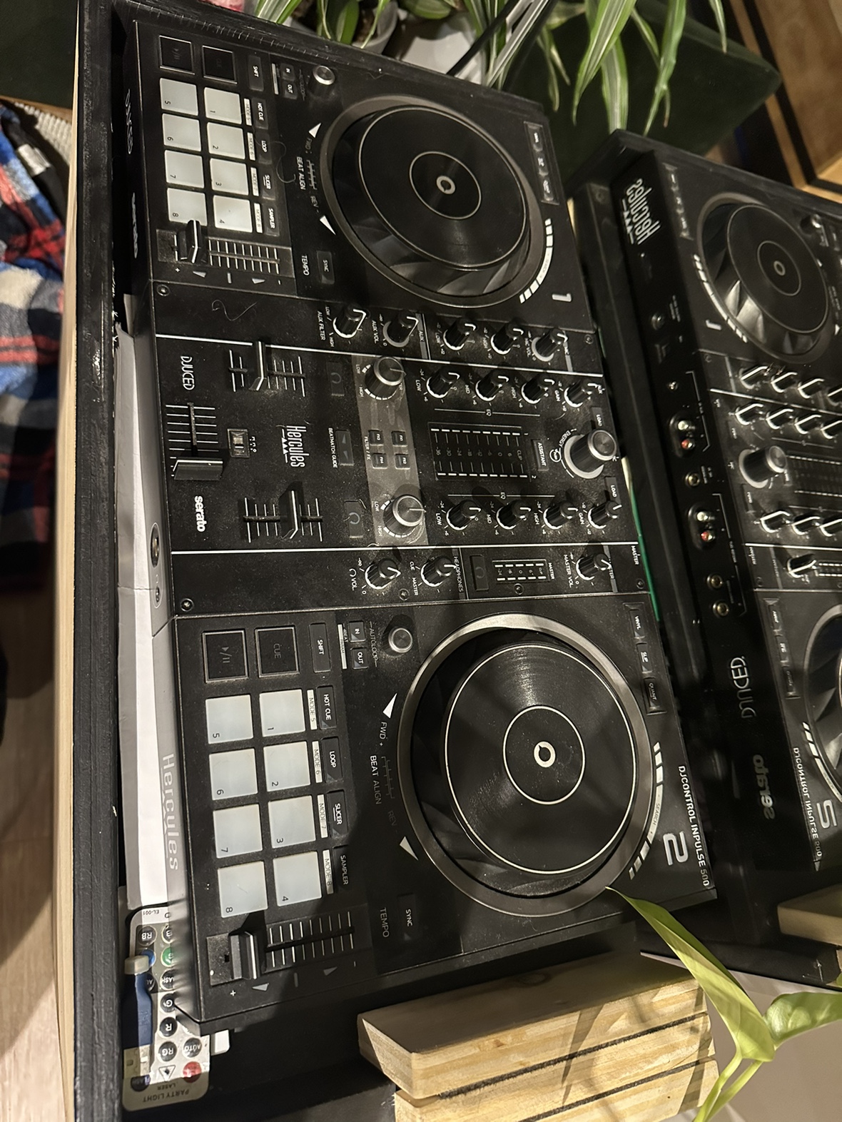 Dj control