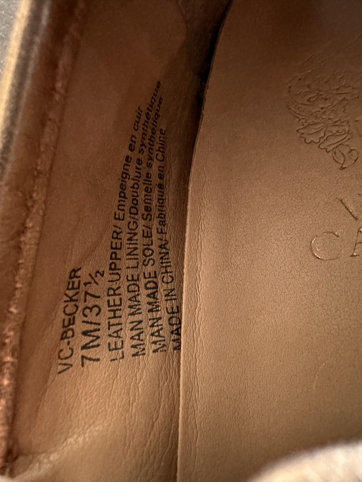 Vince Camuto slip-on sneakers image indicator(5)