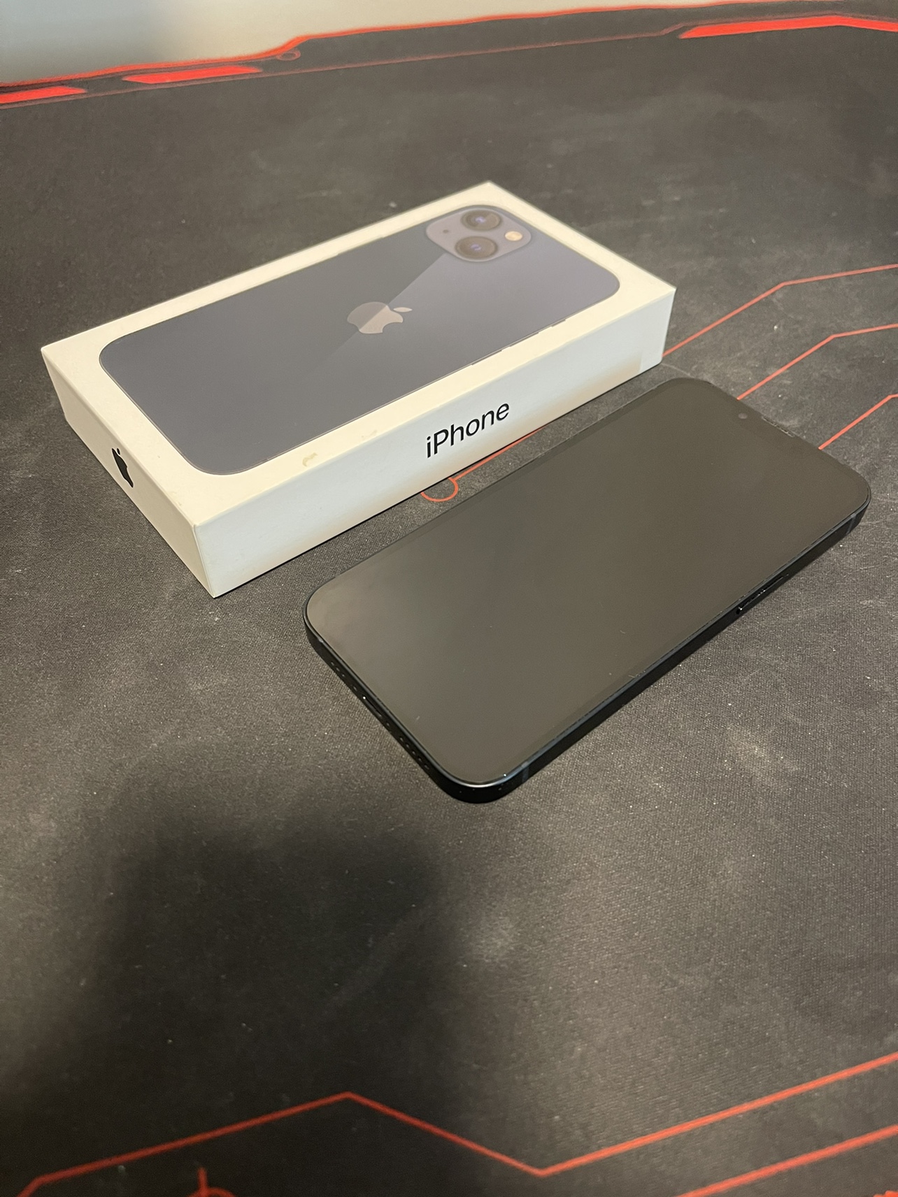 iPhone 13 128GB - Good Condition - photo 3