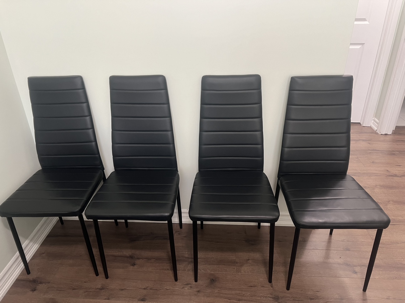 4 dining chairs
