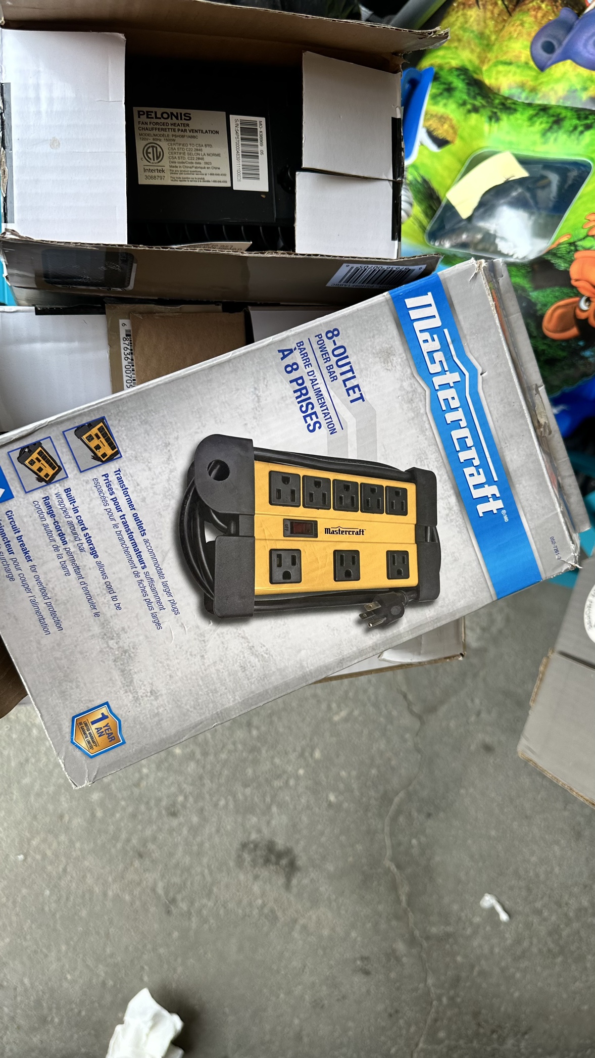Mastercraft 8-Outlet Powerbar