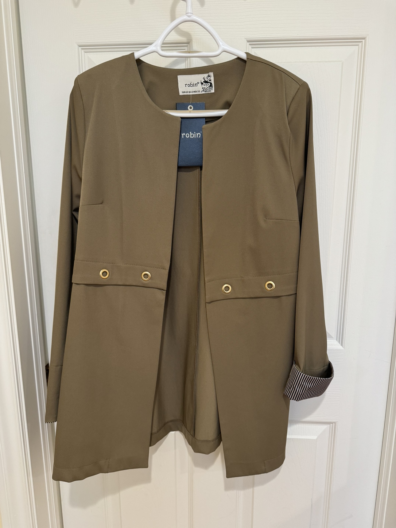 Women’s jacket thumbnail