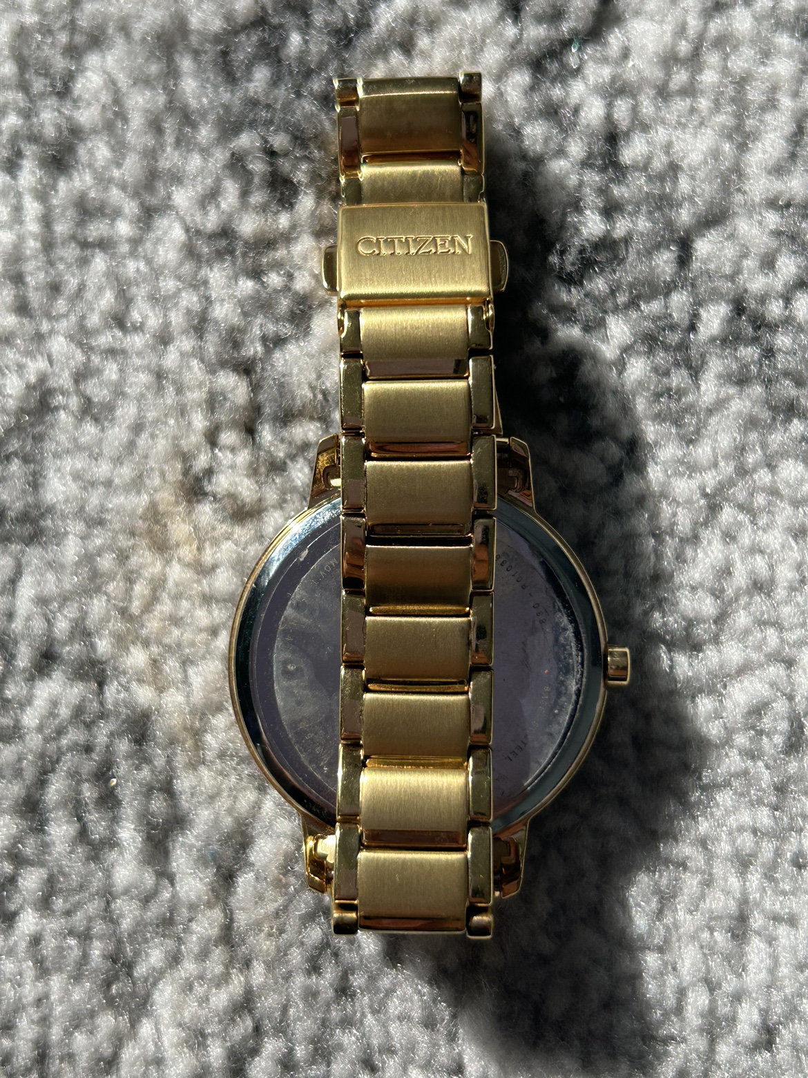 Citizen solar powered watch image indicator(3)