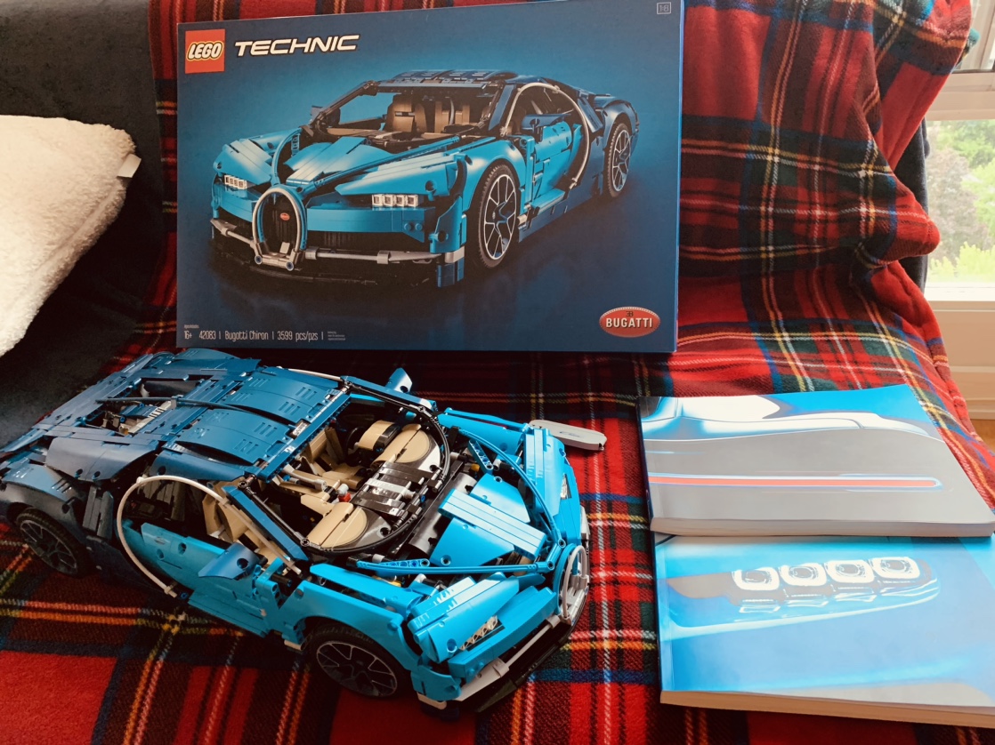Lego Bugatti Chiron 42083 (Used, Great Condition)
