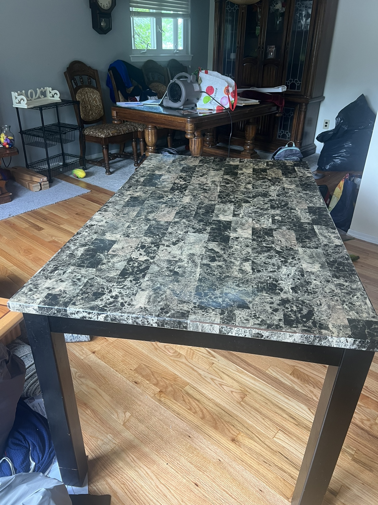 Dinning room table