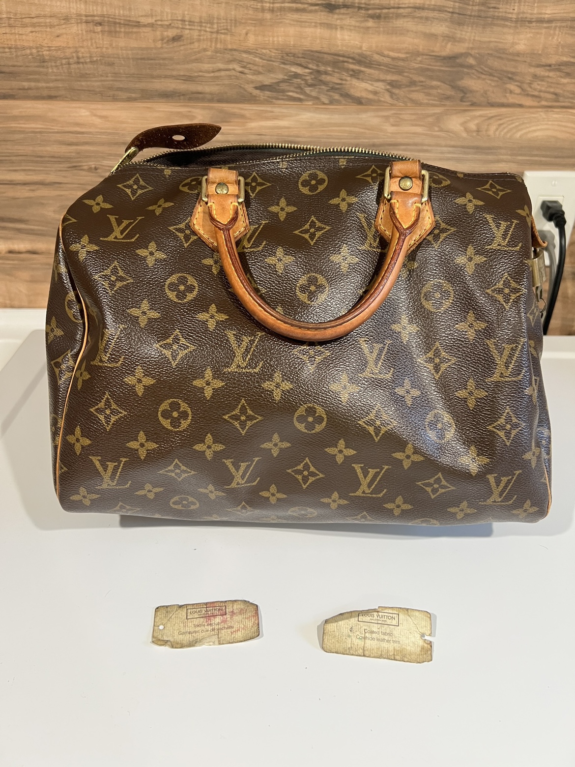 Louis Vuitton Speedy 30